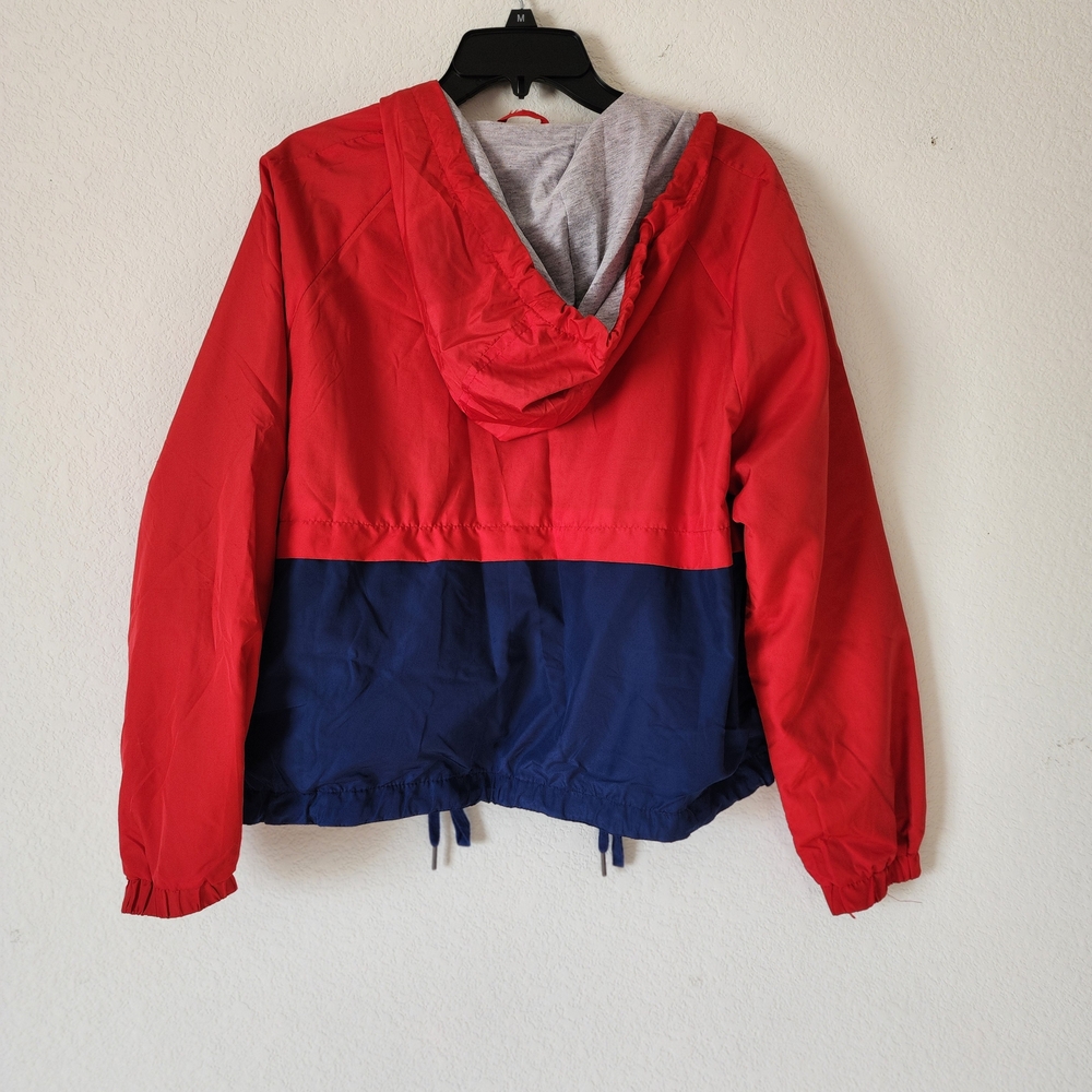 🎊Rue 21 - Women's Bright Red and Navy Blue Thin Jacket - Size Large🎊 - Picture 2 of 6
